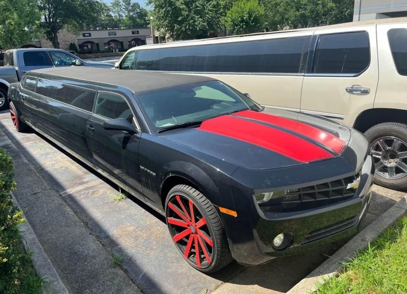 Dodge Camaro Limo | Reddit.com/CatDudee