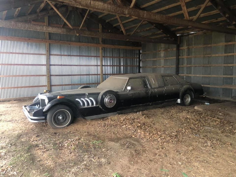 Long, Barn-Bound Zimmer Golden Spirit Limo | Reddit.com/Jsmooth716