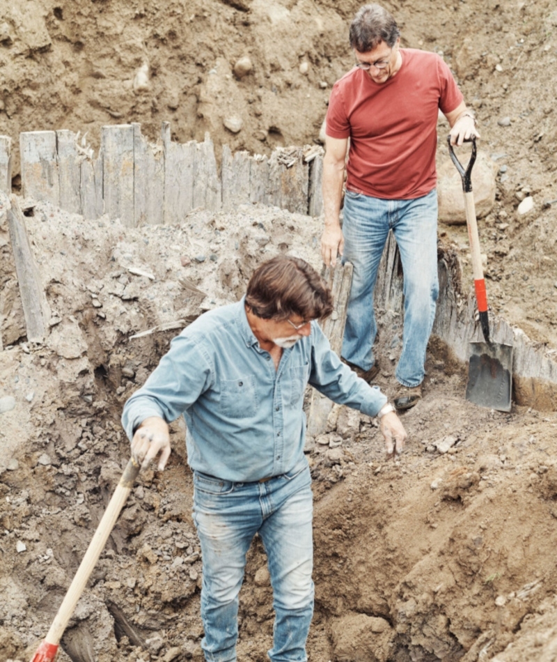 Rick’s Calling | Alamy Stock Photo by Ron Harvey/ Thomas Prior /History Channel / Courtesy Everett Collection