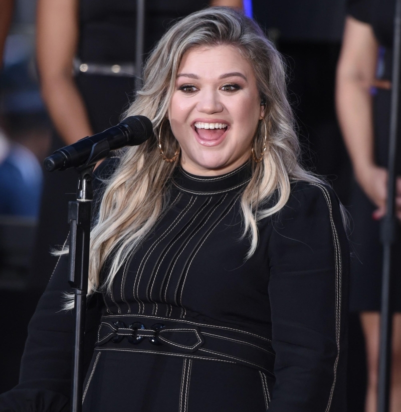 Kelly Clarkson – $28 Million | Alamy Stock Photo by Derek Storm/Everett Collection/Alamy Live News