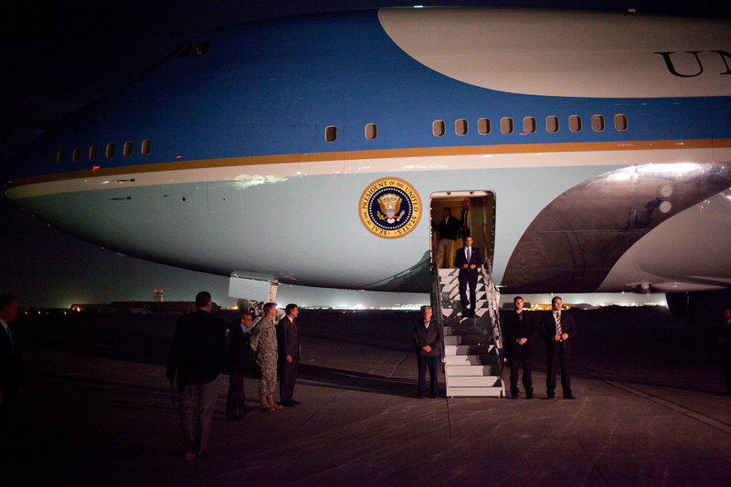 No Terminal Here | Alamy Stock Photo by Pete Souza - White House via CNP/Newscom/BJ Warnick