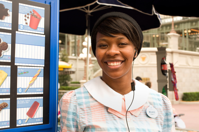 Even on Down Time, There’s a Dress Code | Alamy Stock Photo