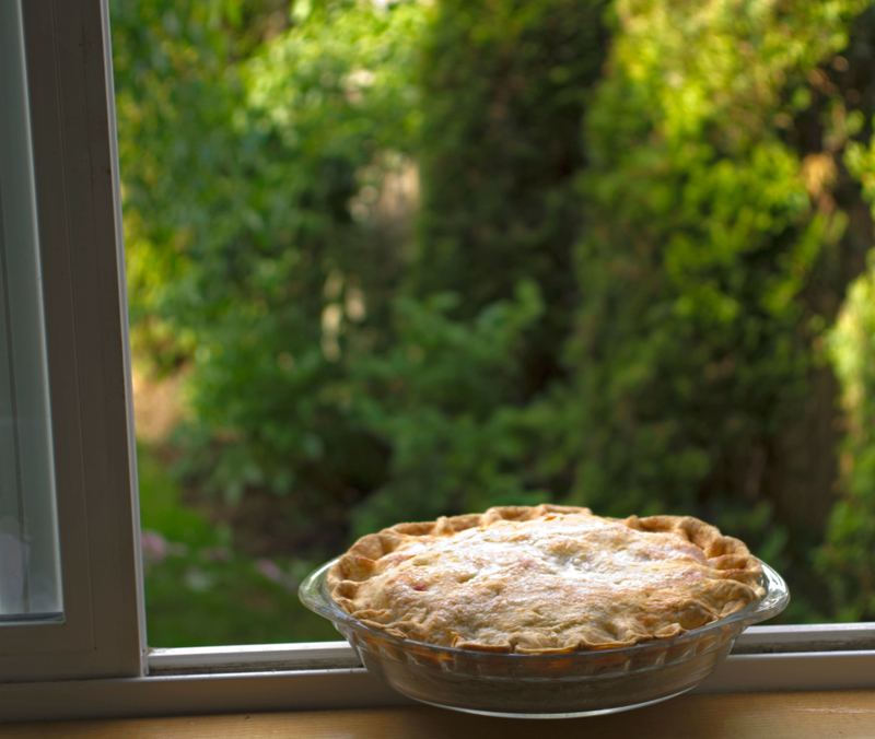 Cooling Pies Has Never Been Cooler | Alamy Stock Photo