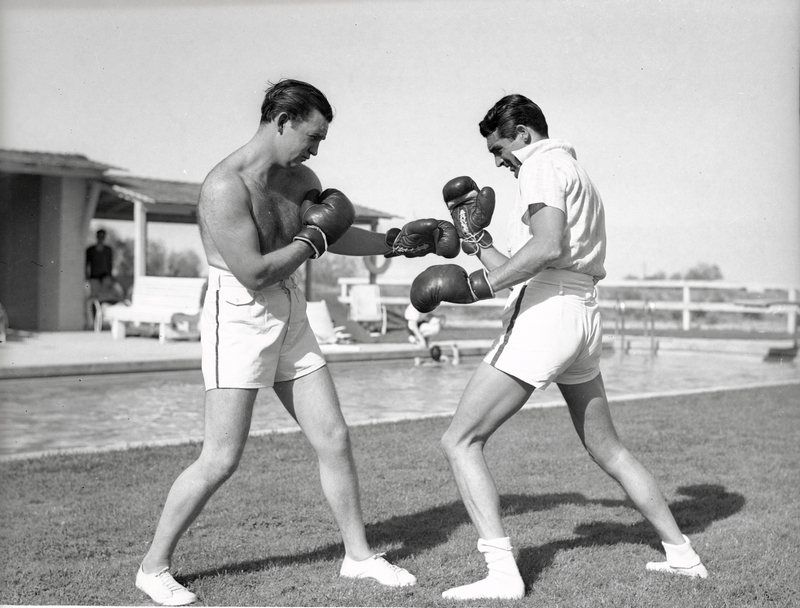 A Classy Boxing Match | Getty Images Photo by Bettmann/CORBIS