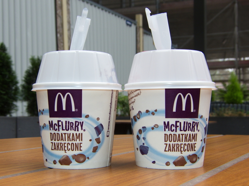 Das viereckige Loch im McFlurry-Löffel | Shutterstock