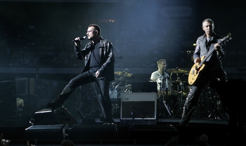 “Elvis Presley And America” – U2 | Alamy Stock Photo