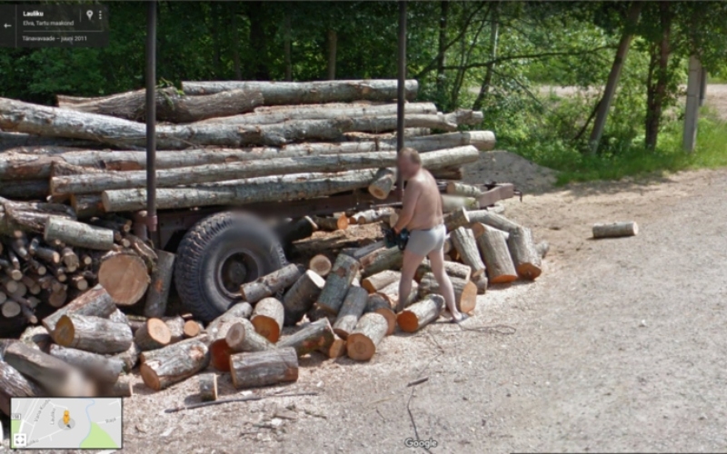 Woodcutting Taken Way Too Lightly | Imgur.com/bigballsbalouney via Google Street View