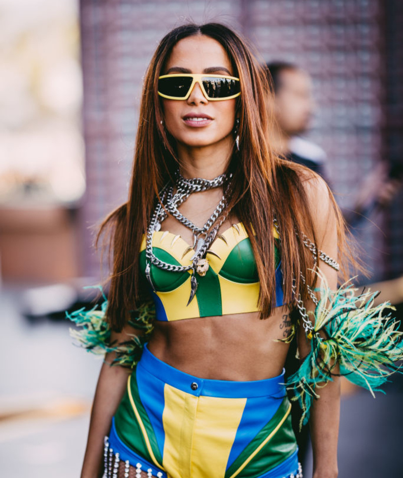 Anitta posiert hinter der Bühne | Getty Images Photo by Matt Winkelmeyer