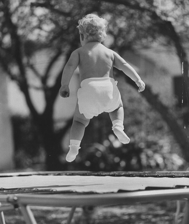 Keine Sicherheitsnetze auf Trampolinen | Getty Images Photo by Ralph Crane/The LIFE Picture Collection