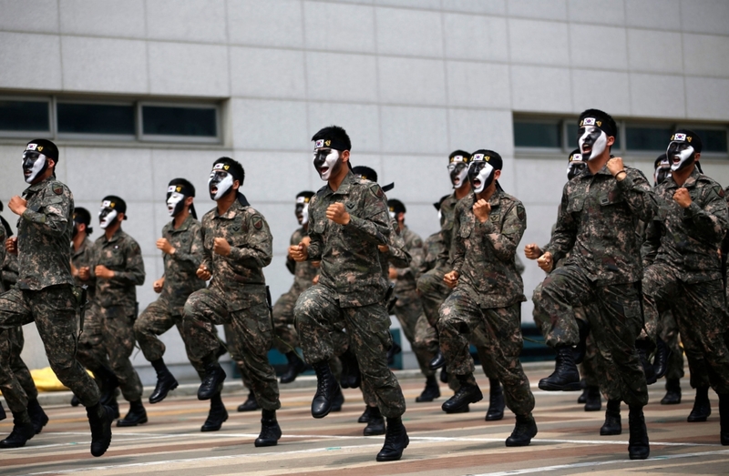 South Korea’s White Tigers | Alamy Stock Photo