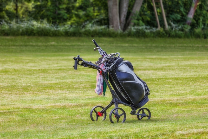 Robo-Golf Caddy | Alamy Stock Photo