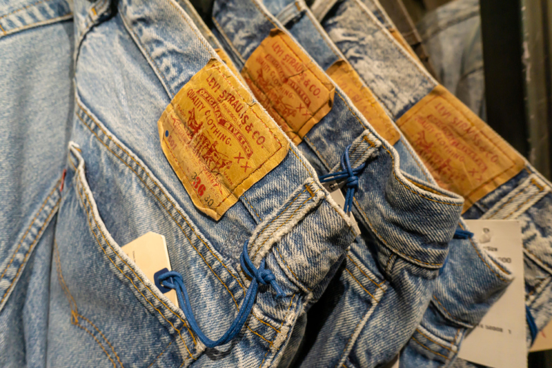 Vintage-Jeans von Levi's | Alamy Stock Photo by Richard Levine 