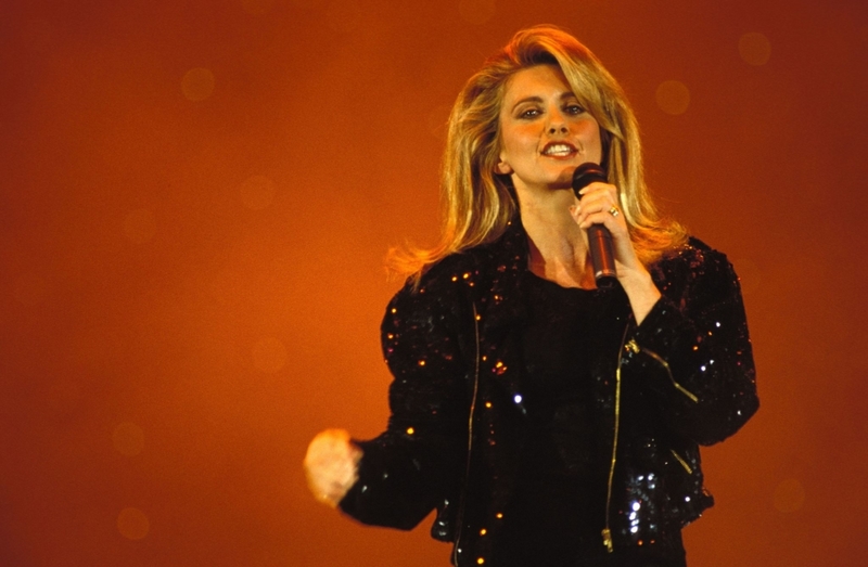 Olivia Newton-John wehrt sich | Getty Images Photo by Pool BENAINOUS/DUCLOS/Gamma-Rapho