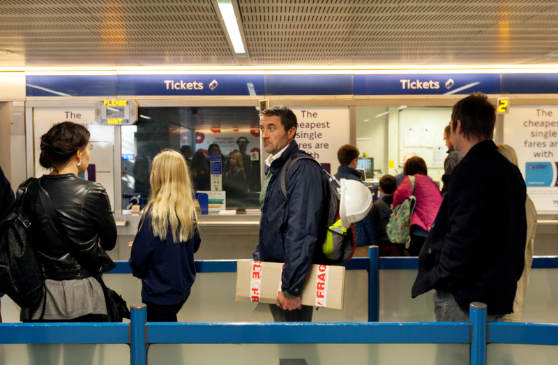 Ticket um zu Fahren | Alamy Stock Photo by Kumar Sriskandan