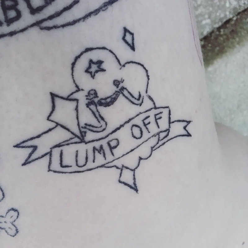 „The Lumps“ | Instagram/@brescrappydiytattoos