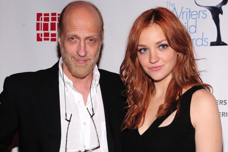 Chris Elliott und Abby Elliott | Alamy Stock Photo by Gregorio T. Binuya/Everett Collection