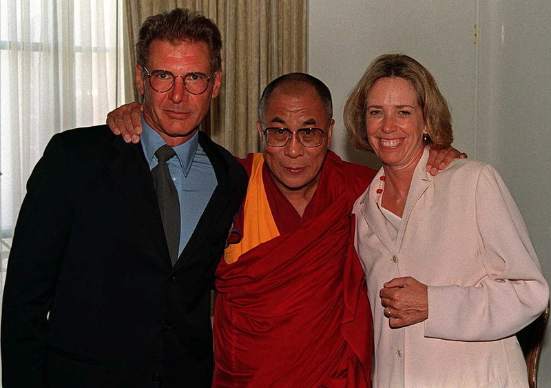 Arbeit mit dem Dalai Lama | Getty Images Photo by read Vassi KOUTSAFTIS