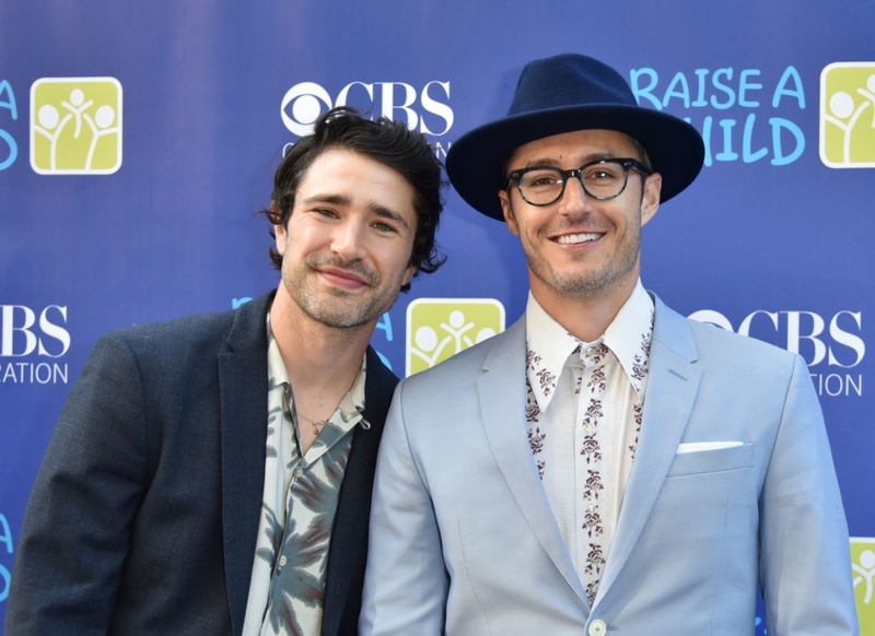 Blue Hamilton und Matt Dallas | Getty Images Photo by Brandon Williams 