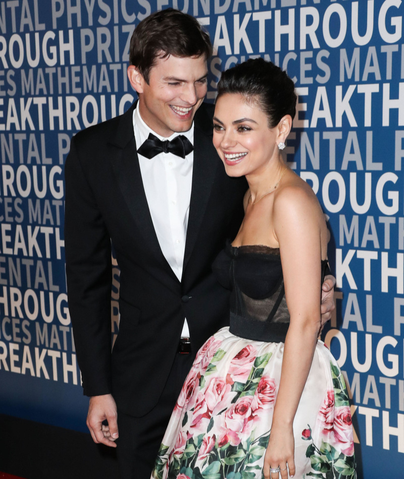 Mila Kunis y Ashton Kutcher | Alamy Stock Photo by Xavier Collin/Image Press Agency