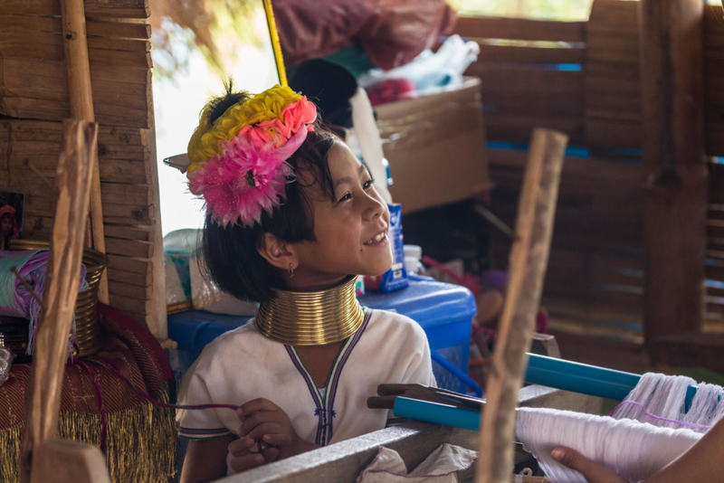 La inspiración de la Mujer Jirafa | Alamy Stock Photo by Patrick Barron