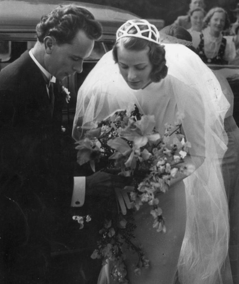 Ingrid Bergman y Petter Lindstrom | Getty Images Photo by Hulton Archive