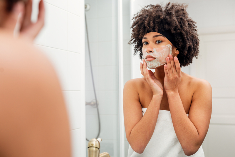 Usar mayonesa como una mascarilla facial casera | Shutterstock