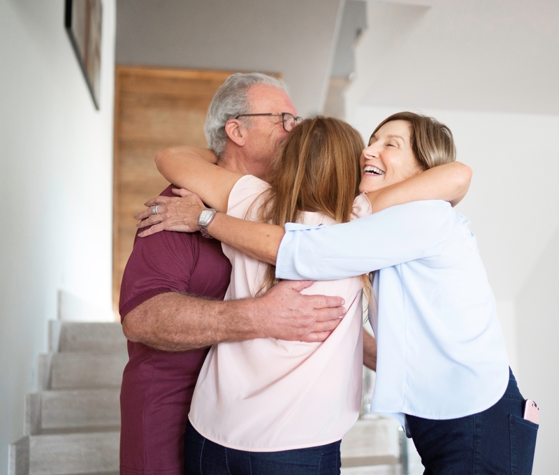 Conociendo a los padres de Holly | Getty Images Photo by FG Trade