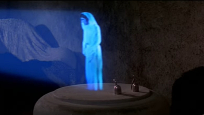 El holograma de la Princesa Leia aparece en “Los últimos Jedi” | Youtube.com/Terry Teller