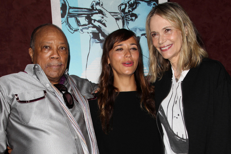 Quincy Jones, Rashida Jones y Peggy Lipton | Alamy Stock Photo by WENN Rights Ltd 