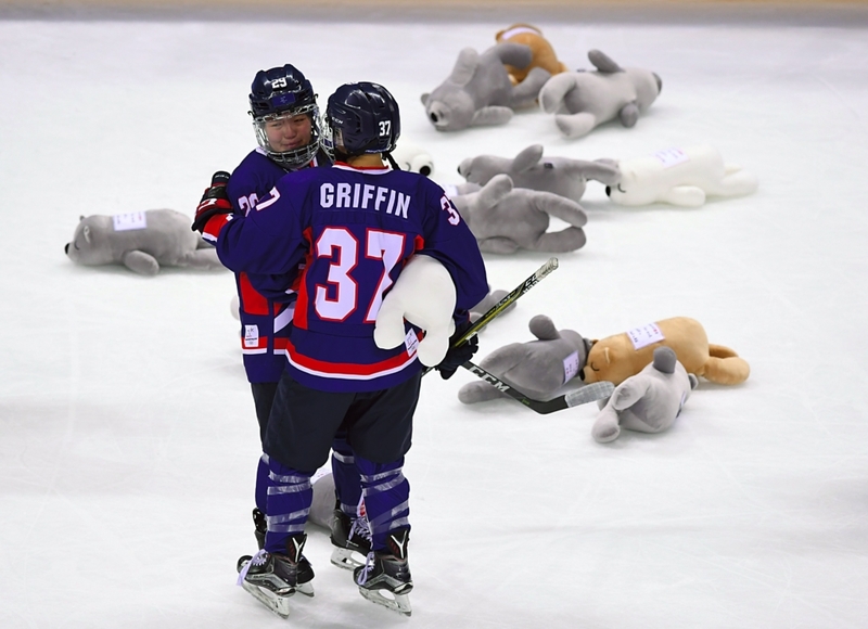 Al menos tienen osos de peluche | Getty Images Photo by JUNG YEON-JE/AFP