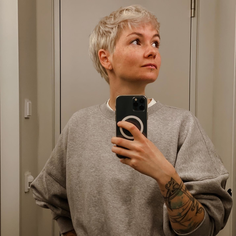 Go Bold With a Pixie Cut | Instagram/@vansistic