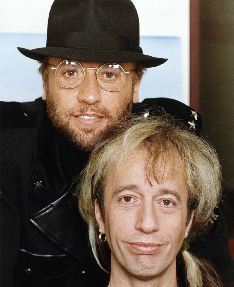 Robin y Maurice Gibb | Alamy Stock Photo