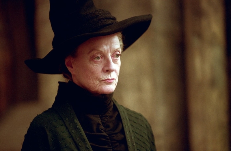 Maggie Smith como Minerva McGonagall | MovieStillsDB Photo by SpinnersLibrarian/Warner Bros