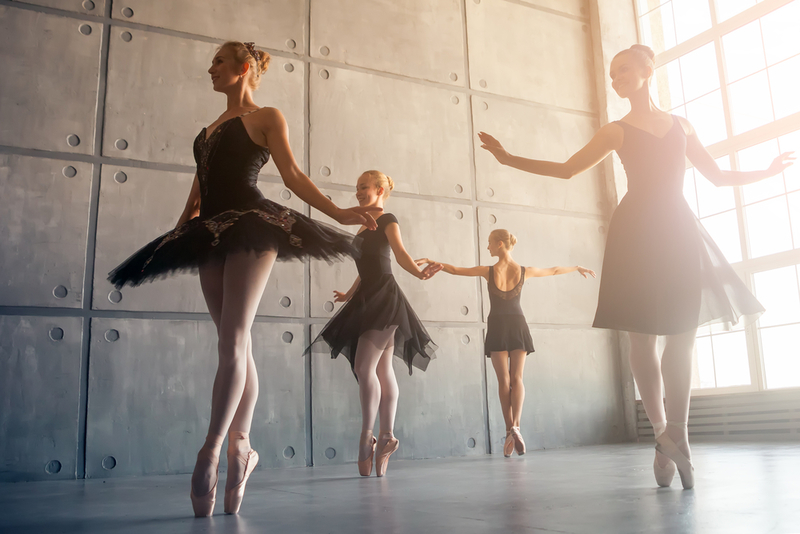 Los dedos de los pies de las bailarinas son súper fuertes | Shutterstock