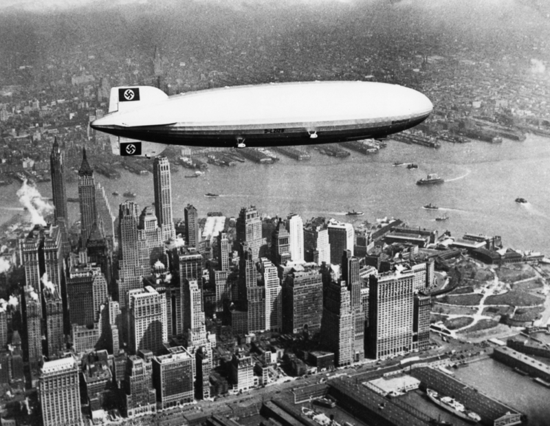 O Hindenburg | Alamy Stock Photo by INTERFOTO/History