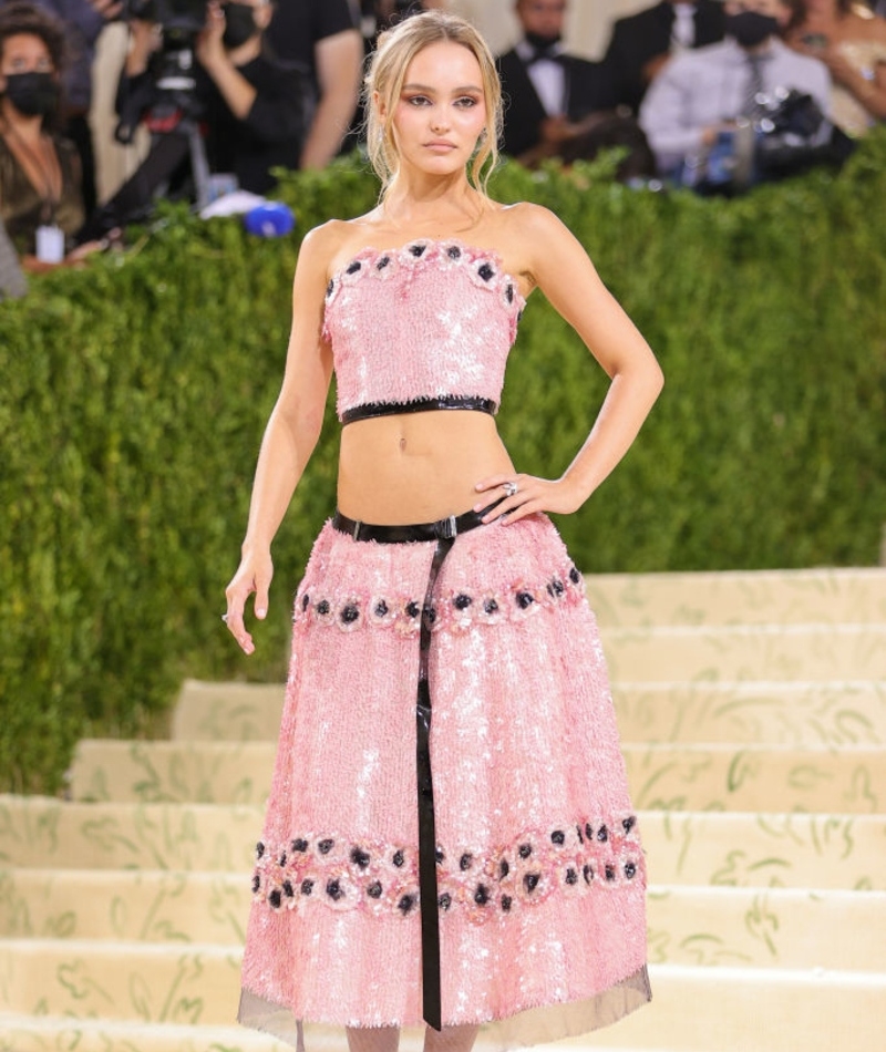 Lily-Rose Depp – 5’3” | Getty Images Photo by Theo Wargo