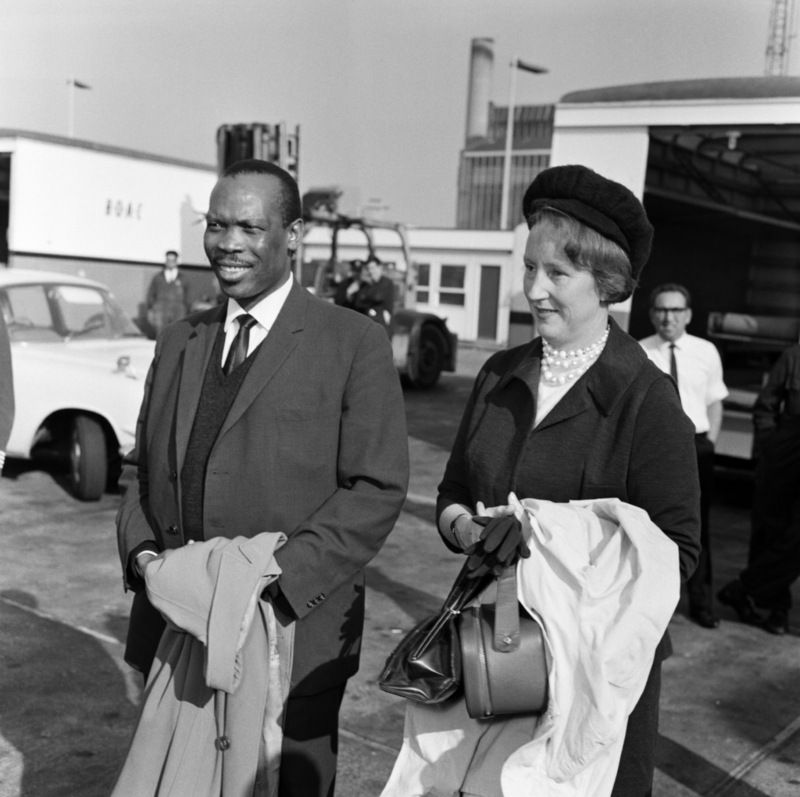 Presidente Seretse Khama E Sua Dama Ruth Williams | Getty Images Photo by Victor Crawshaw/Mirrorpix