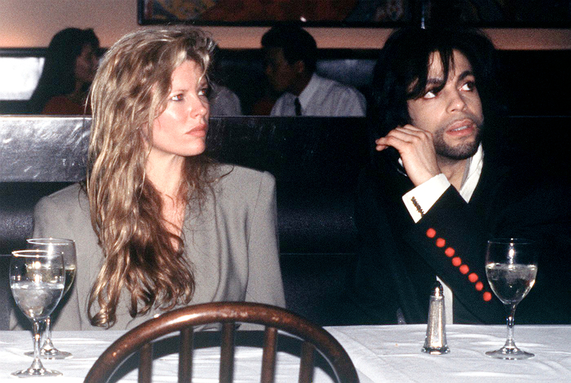 O Caso De Amor Entre Kim Basinger E Prince | Getty Images Photo by Kypros