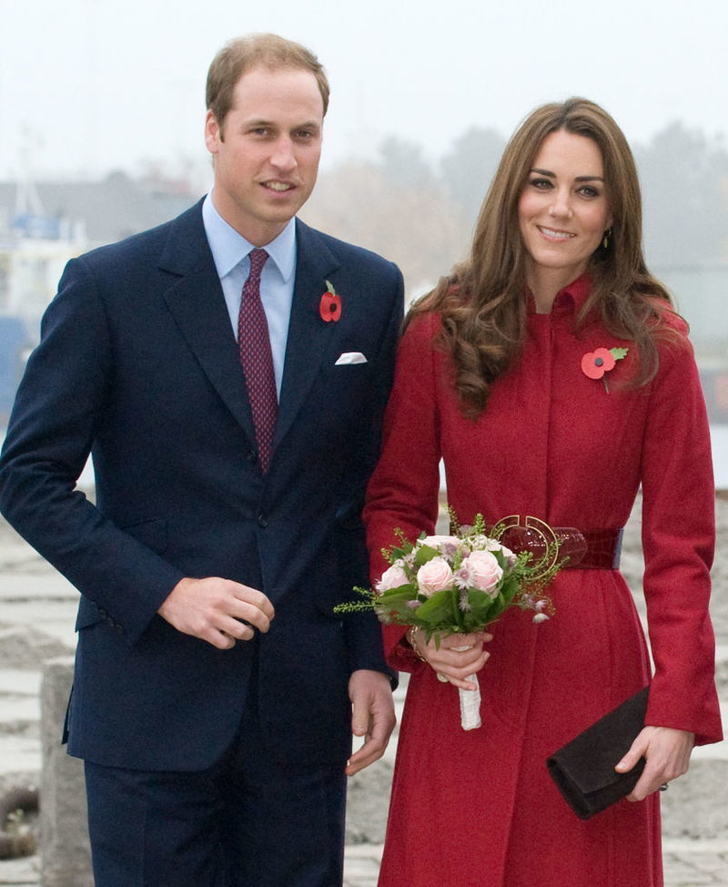 Casaco Vermelho Ami – Novembro 2011 | Getty Images Photo by Samir Hussein/WireImage