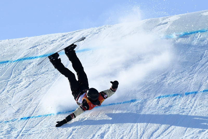 Os perigos do snowboard | Getty Images Photo by David Ramos