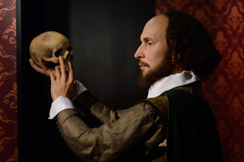William Shakespeare: The Life and Times | Shutterstock - Photo by Anton_Ivanov