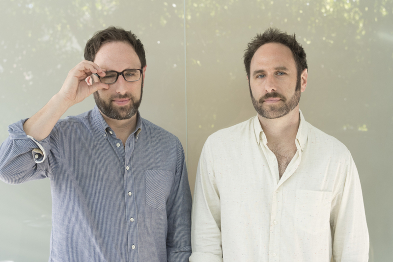 Randy e Jason Sklar | Getty Images Photo by Michael Bezjian