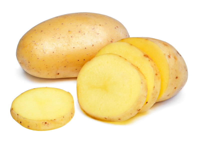 Using Raw Potatoes on Your Skin | Alamy Stock Photo by Eivaisla 