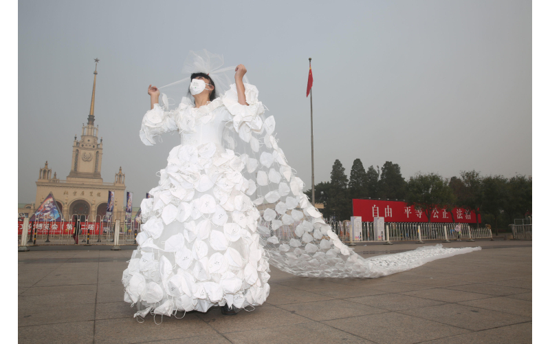 The One With the Mask | Alamy Stock Photo by Imaginechina Limited