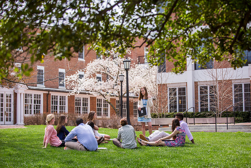 Episcopal High School – $60,900 Yearly Tuition | Getty Images Photo by Brooks Kraft LLC/Corbis