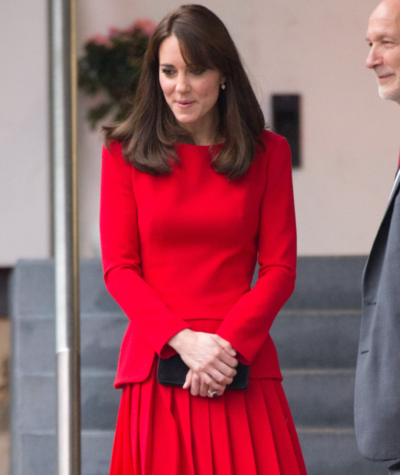 Alexander McQueen Dress – December 2015 | Getty Images Photo by Anwar Hussein/WireImage