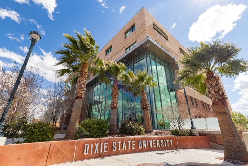 Dixie State University | Alamy Stock Photo by Chon Kit Leong