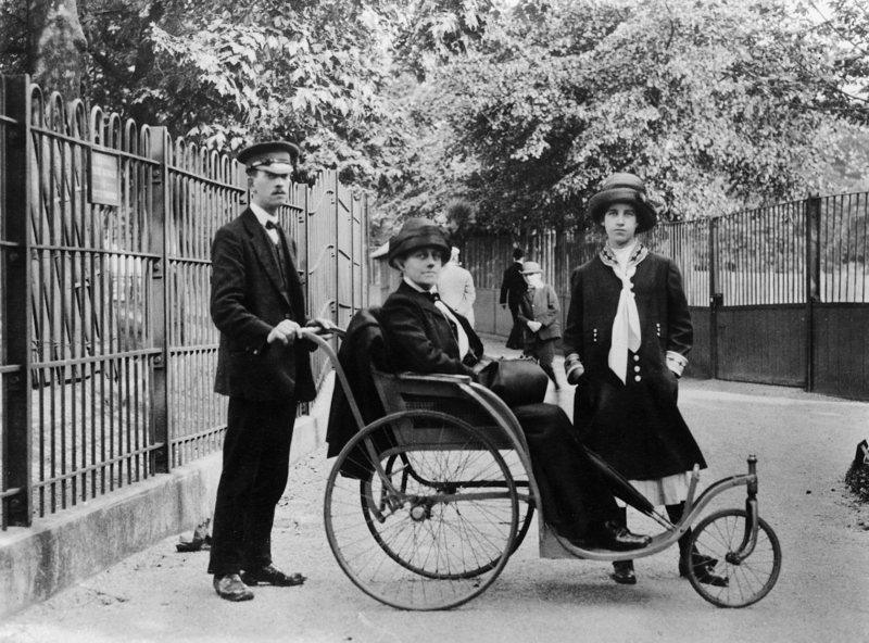 A Proto-Wheelchair | Getty Images Photo by National Motor Museum/Heritage Images 