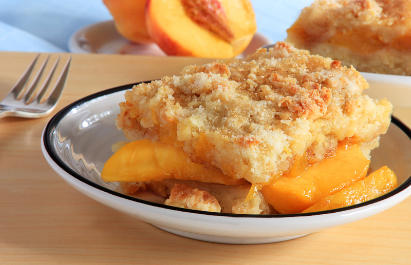 Georgia – Peach Cobbler | Shutterstock