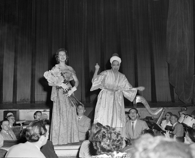 The Most Iconic Miss America Duo | Getty Images Photo by Bettmann